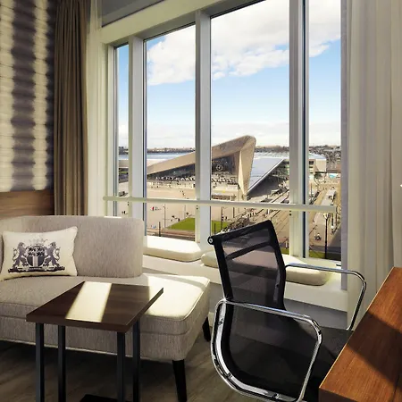 Отель Marriott 5*